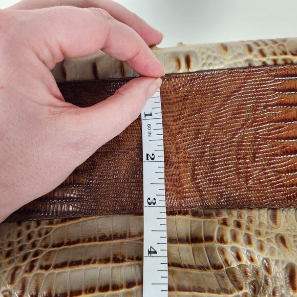 Brahmin Elisa Hobo Shoulder Bag Brown Cream Croc Embossed Leather Gold Hardware - Picture 14 of 16